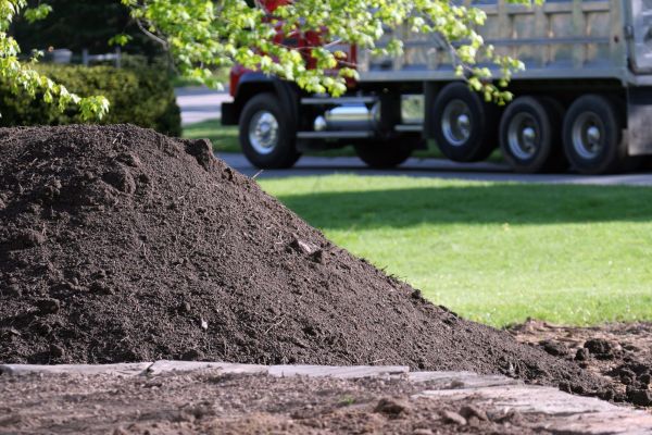Yard Dirt Delivery in Fenton