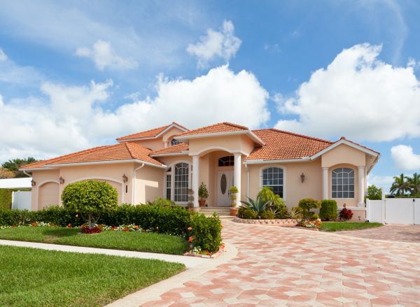 Landscape Curb Appeal Service in Fenton