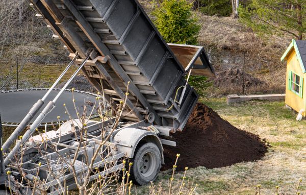 Yard Soil Delivery in Fenton