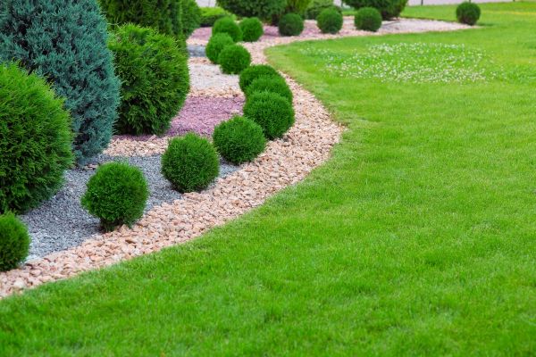 Edging Stones Installation in Fenton