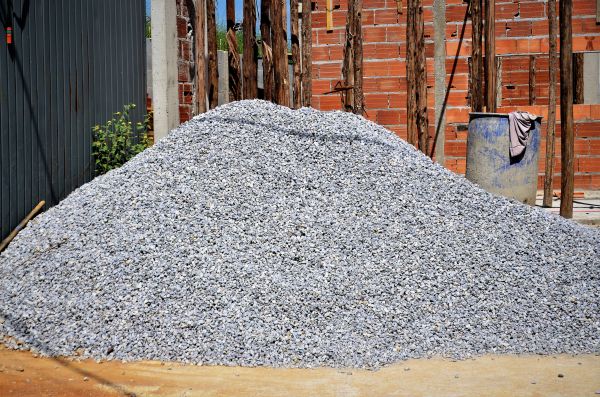 Stone Aggregate Delivery in Fenton