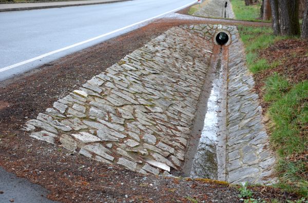 Ditch Landscaping in Fenton