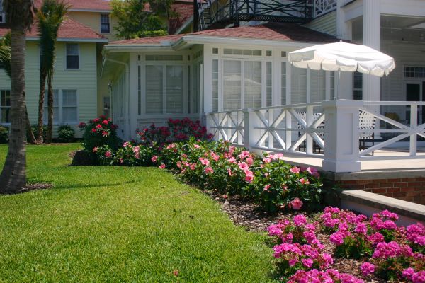 Deck Landscaping Service in Fenton