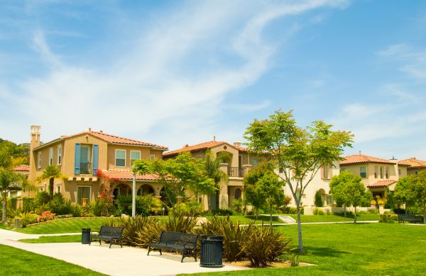Community Landscaping in Fenton